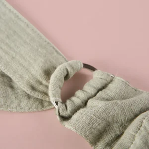 CF013-buckle detail for muslin nursing cover