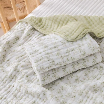 CF072 C - Soft 6-Layer Muslin Baby Blankets